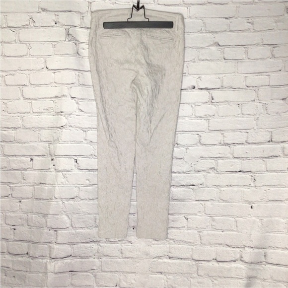 SOHO Apparel Jacquard Light Gray Mid Rise Ankle Jeggings 10 - Picture 5 of 12